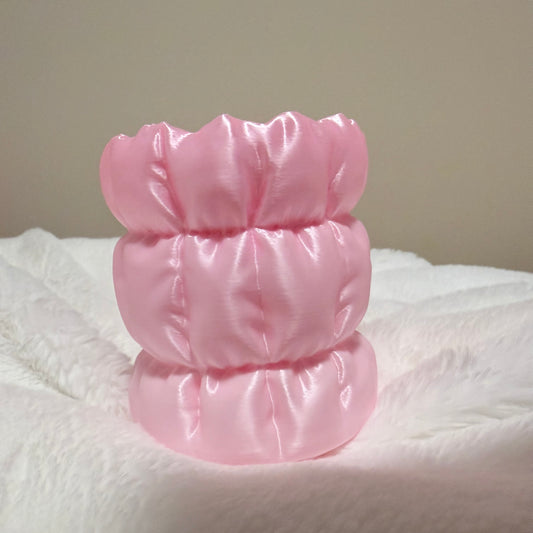 Marshmallow Silk Pen Holder